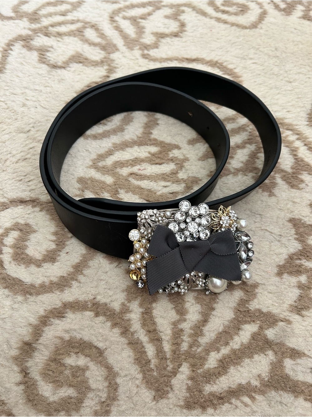 New Cabi Rhinestone Pearl Signed Designer Vintage Black Large belt